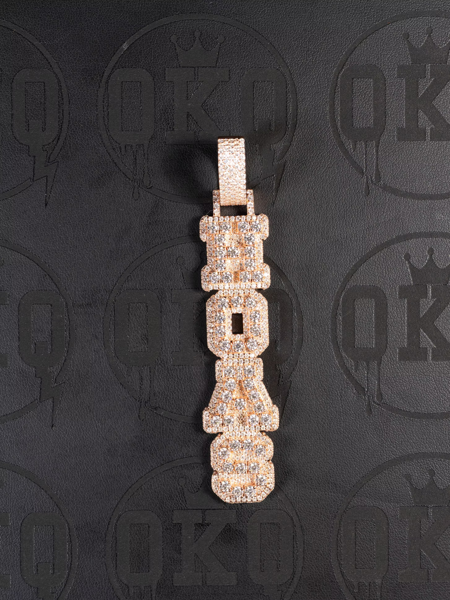 Hoas VVS Natural Diamond Two Tone Pendant