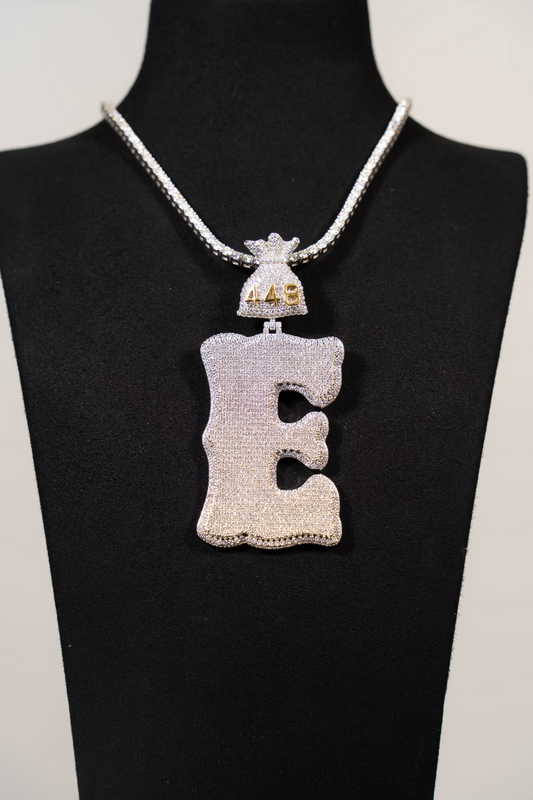 E Money Bag 448 Moissanite Pendant