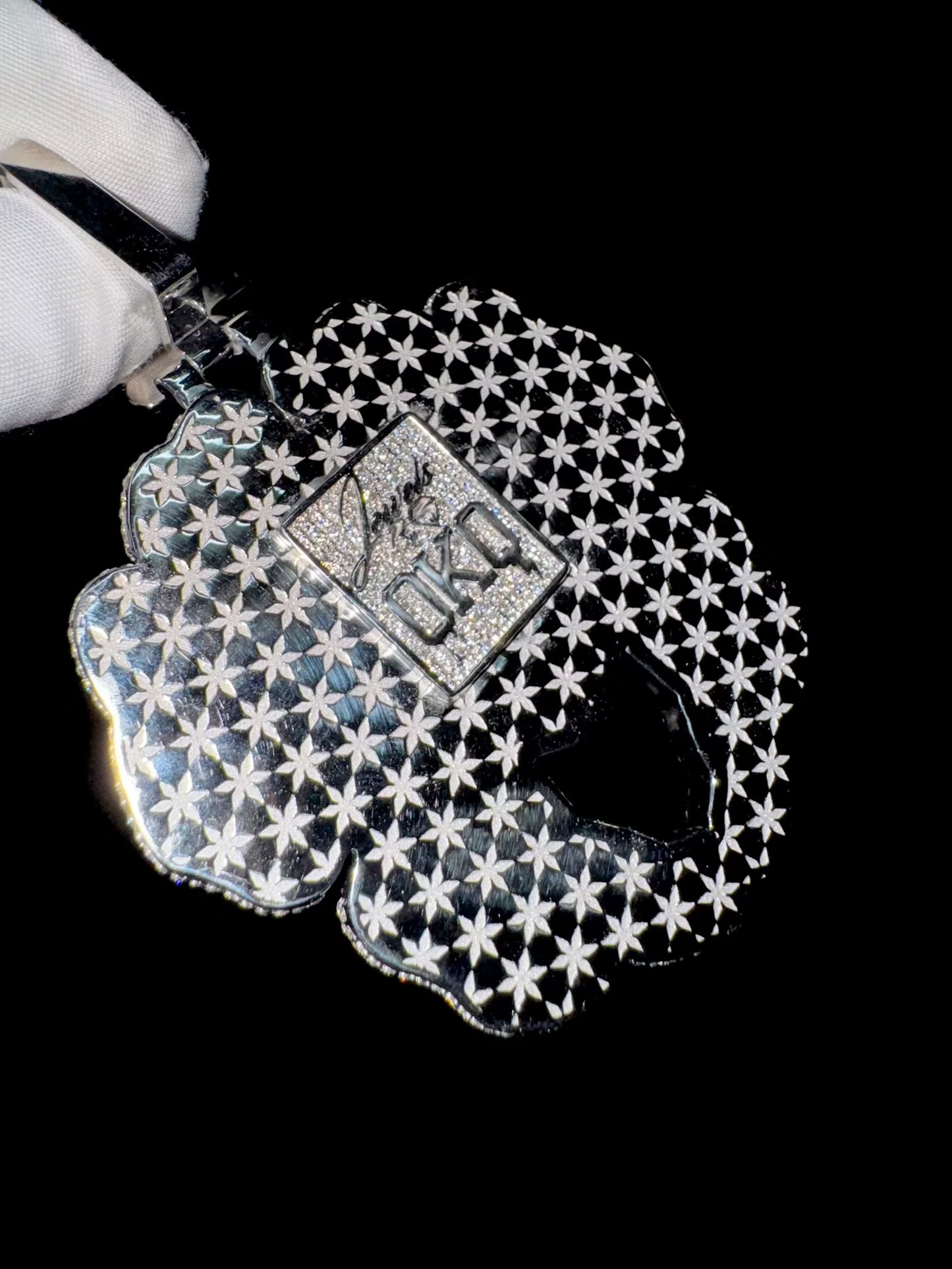 Anime Style Spider Pendant VVS Baguettes Lab Grown Diamond