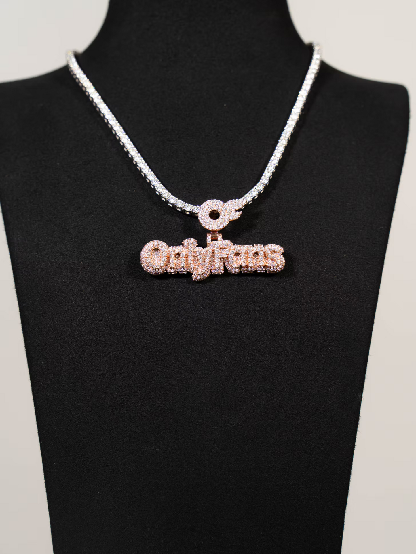 Only Fans Style Lab Grown Diamond Pendant