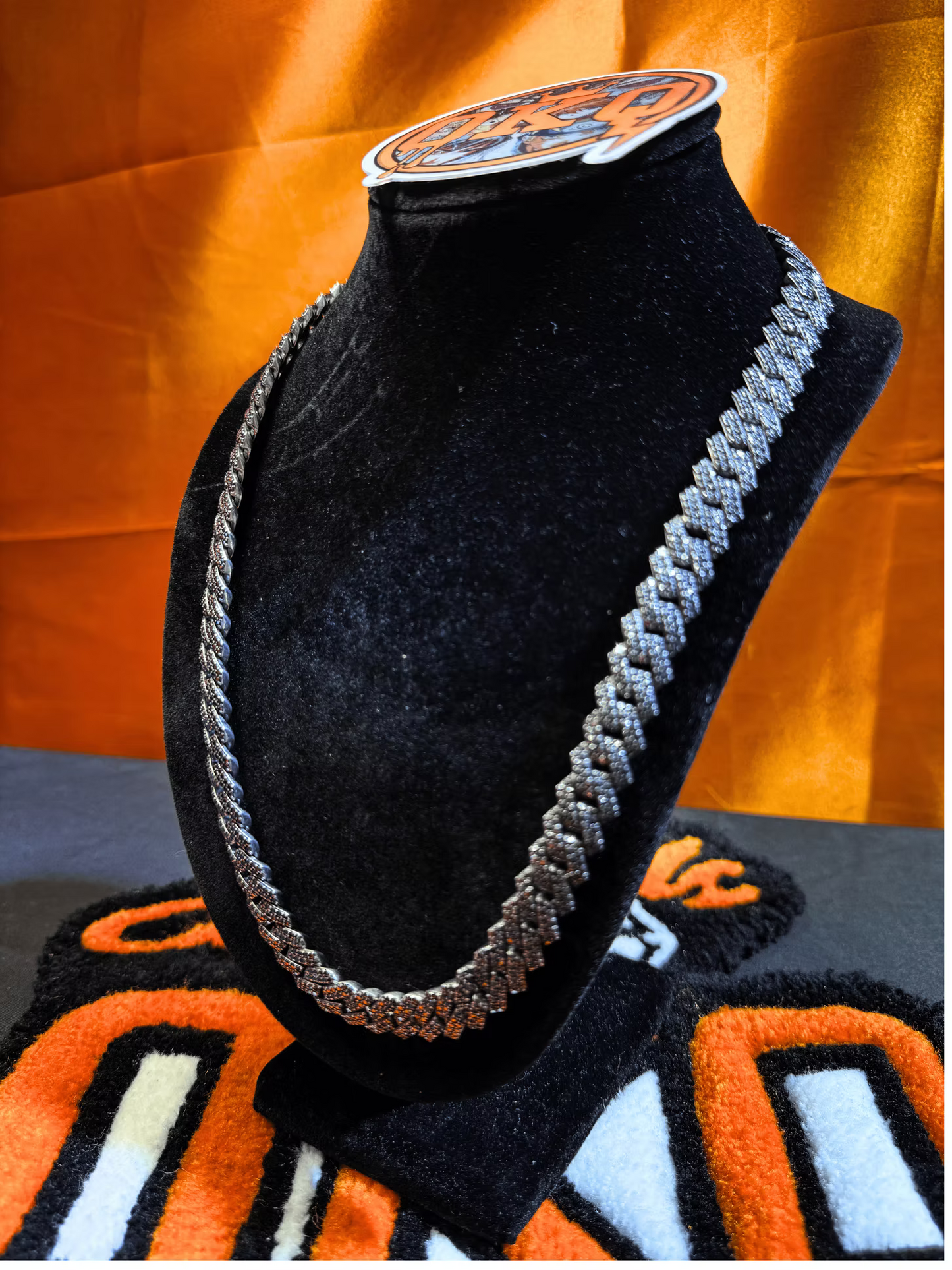 12mm Tight Link Style VVS Black Moissanite Cuban Chain