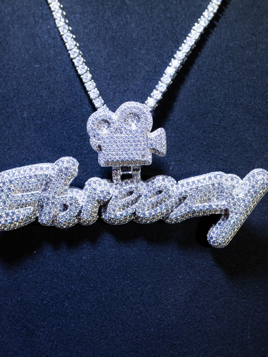 EBreezy Film Pendant Moissanite