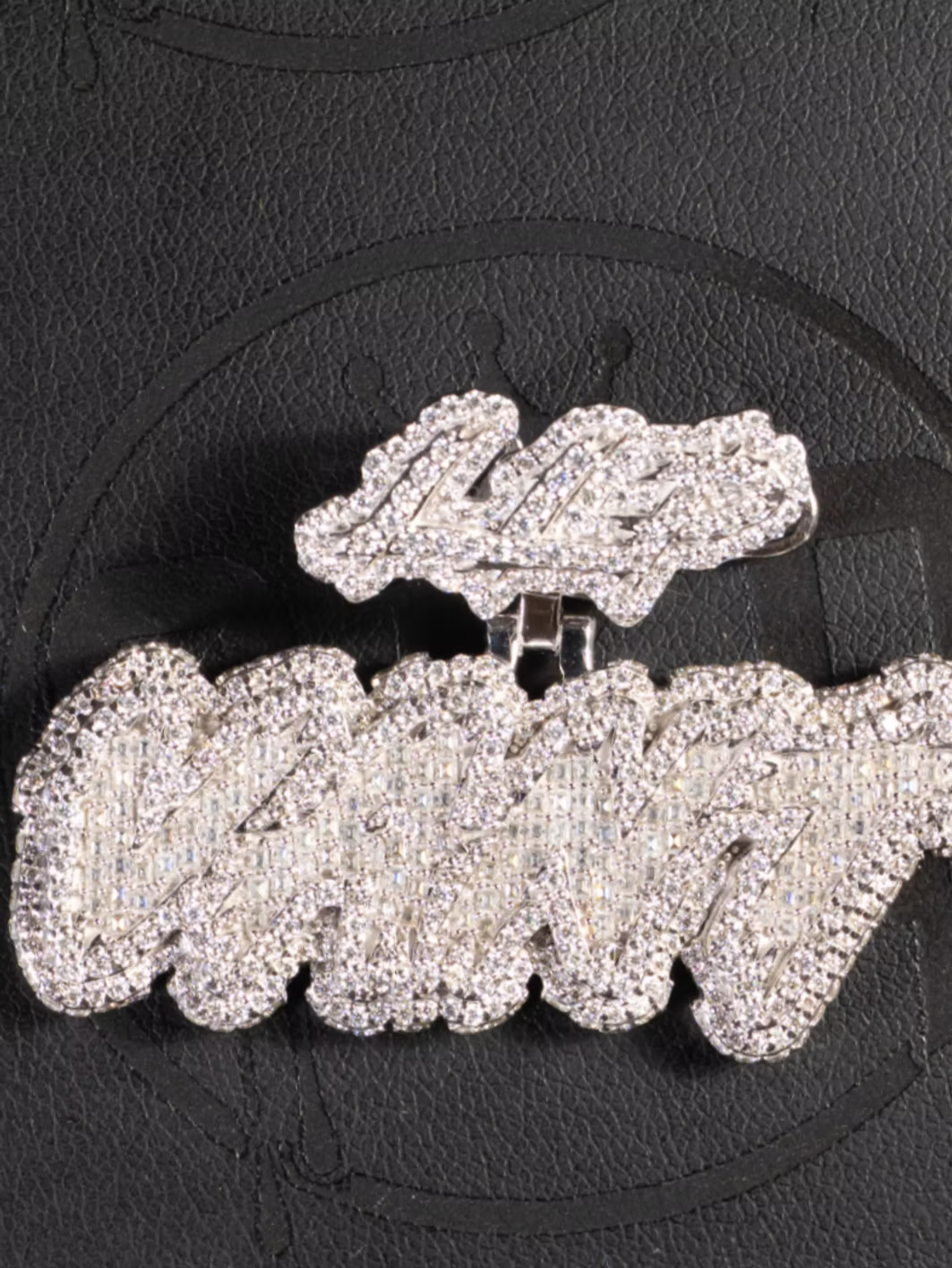 LLP Vant Lab Grown Diamond  Pendant