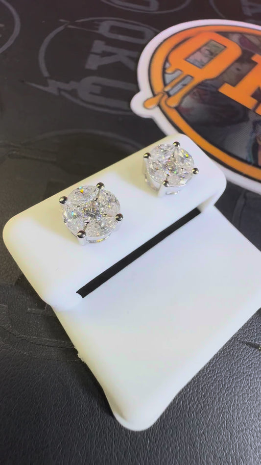 Round Cut Moissanite Stud Earrings